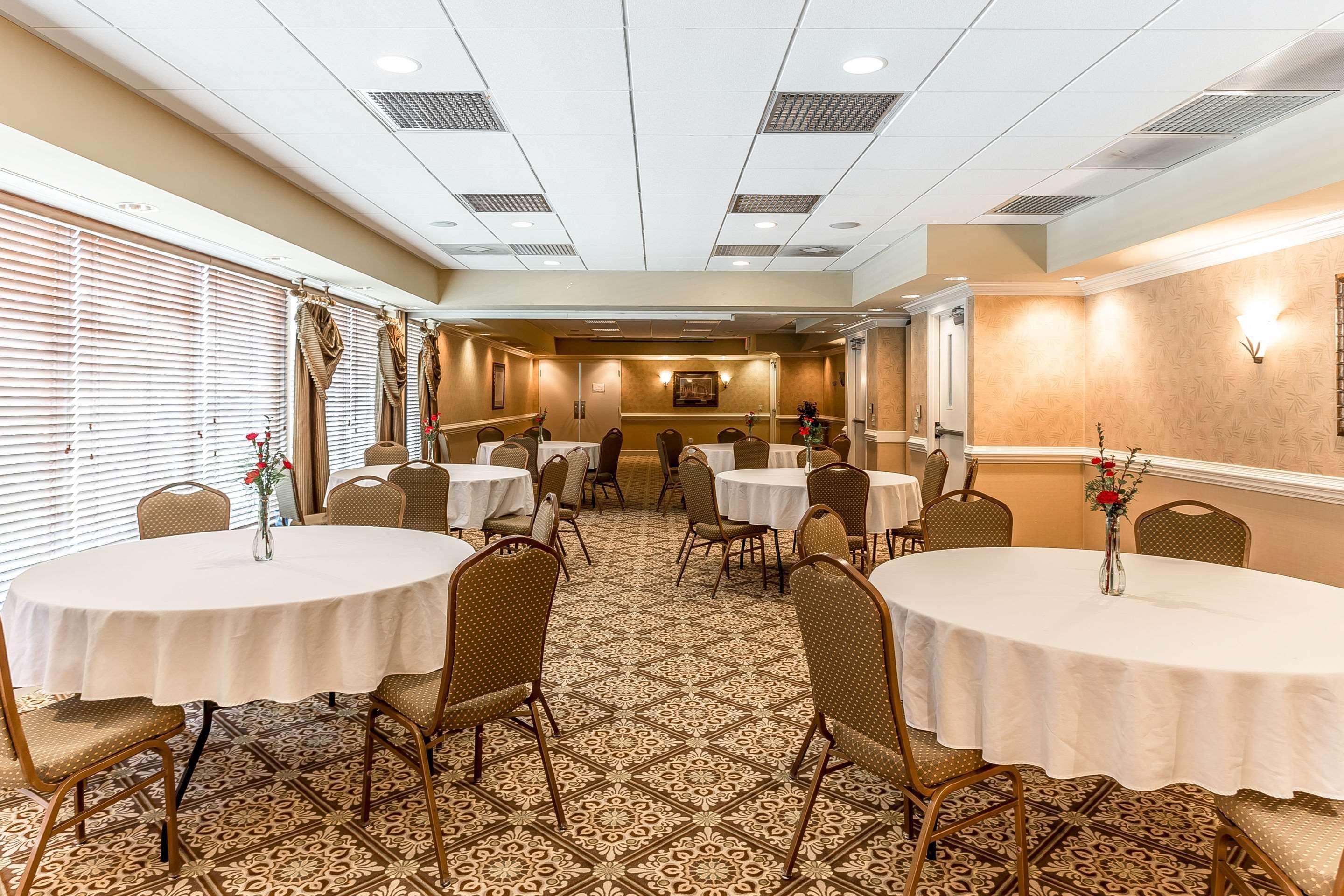 Quality Inn & Suites Georgetown Exteriör bild