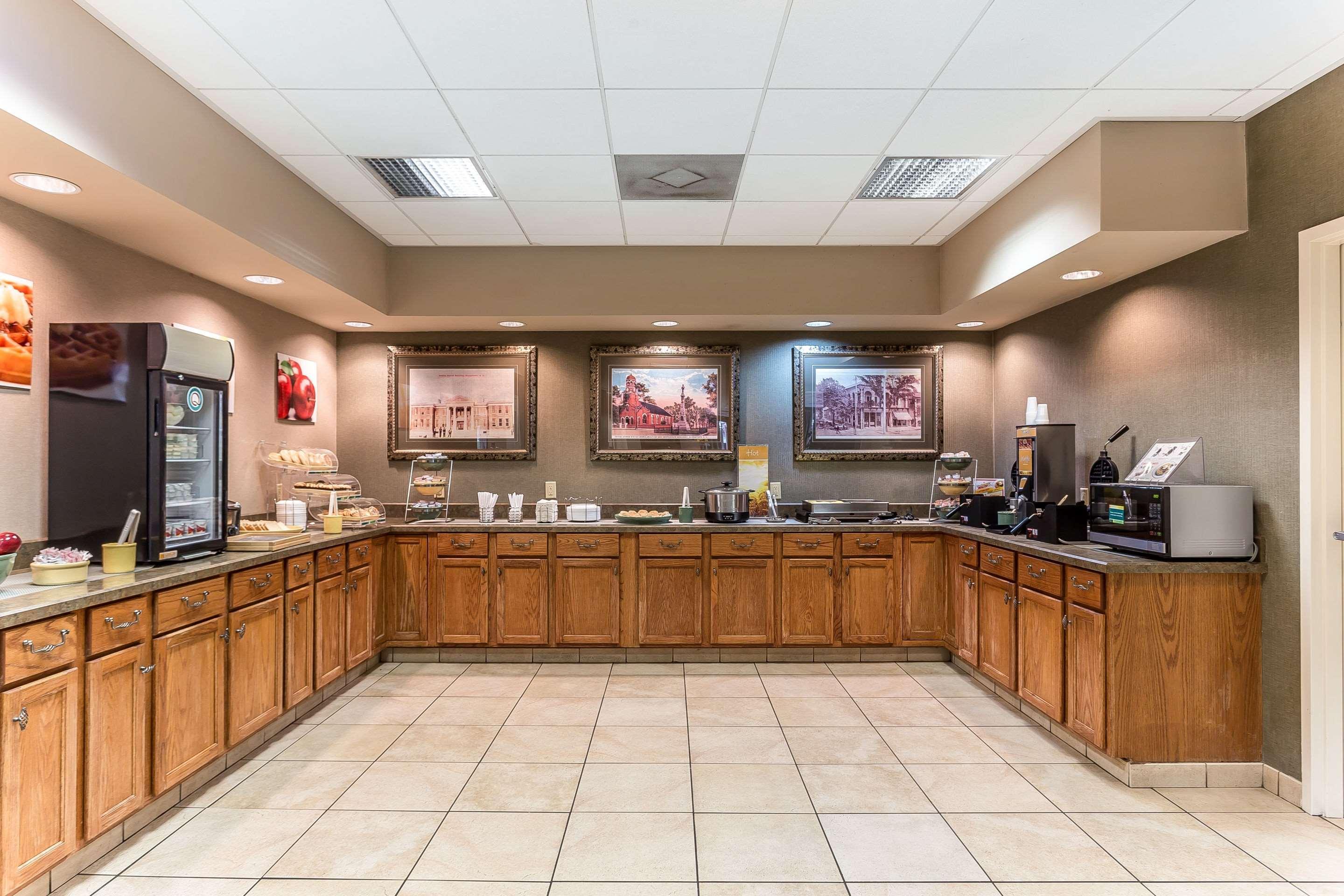 Quality Inn & Suites Georgetown Exteriör bild