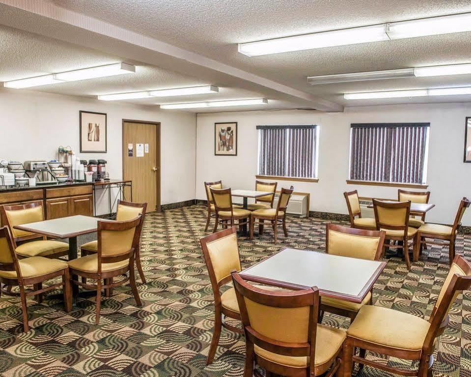 Quality Inn & Suites Georgetown Exteriör bild